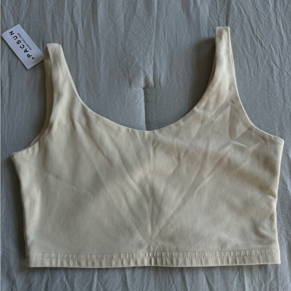 Brandy Melville Cream Lydia Tank - Picture 2 of 4